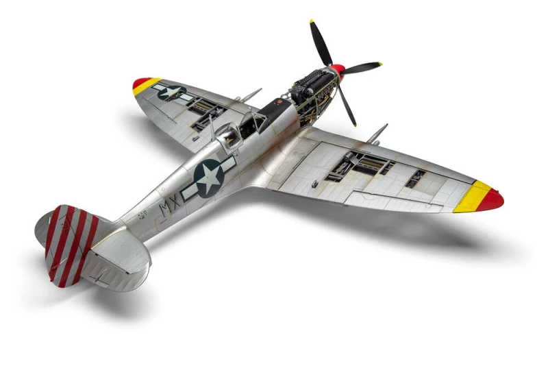 Supermarine Spitfire Mk.VIII in 1:24